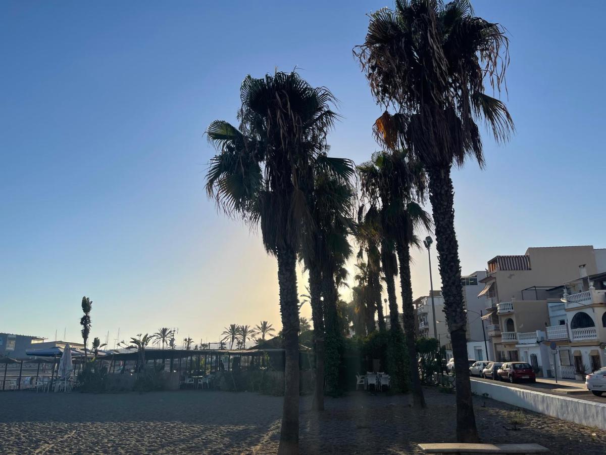 La Casita Del Pescador Villa Caleta De Velez Bagian luar foto